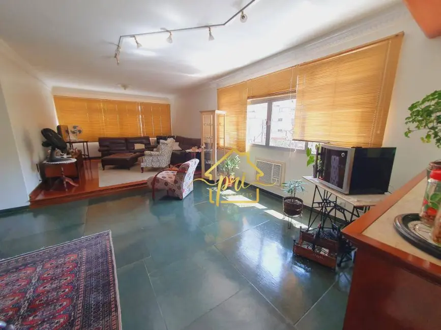 Foto 1 de Apartamento com 3 quartos à venda, 200m2 em Gonzaga, Santos - SP