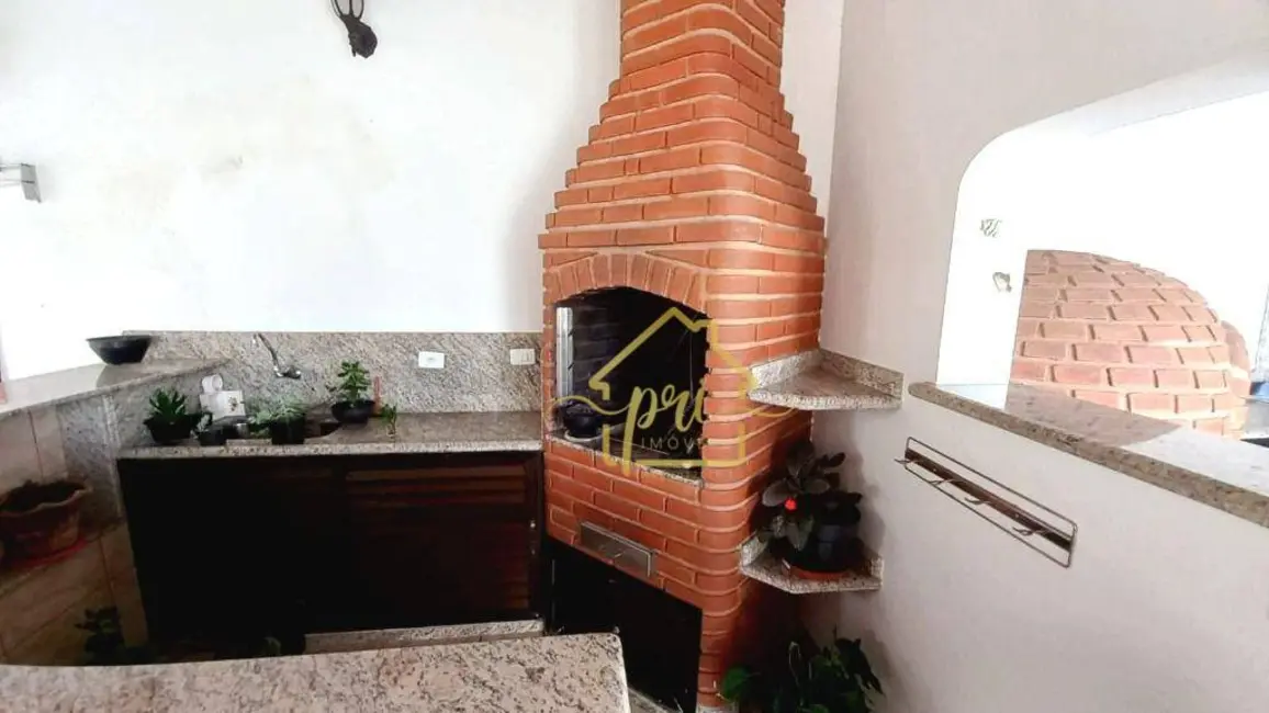 Casa com 4 quartos à venda, 598m2 em Praia Grande - SP - imagem 4 Foto 4 de Casa com 4 quartos à venda, 598m2 em Praia Grande - SP