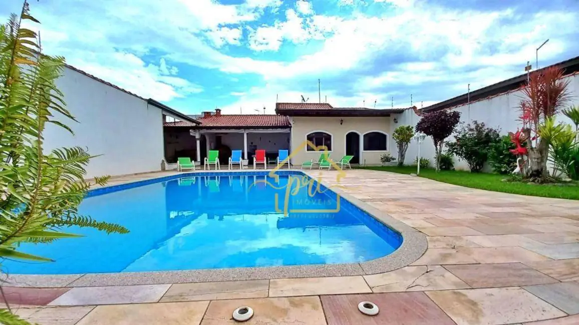 Casa com 4 quartos à venda, 598m2 em Praia Grande - SP - imagem 1 Foto 1 de Casa com 4 quartos à venda, 598m2 em Praia Grande - SP