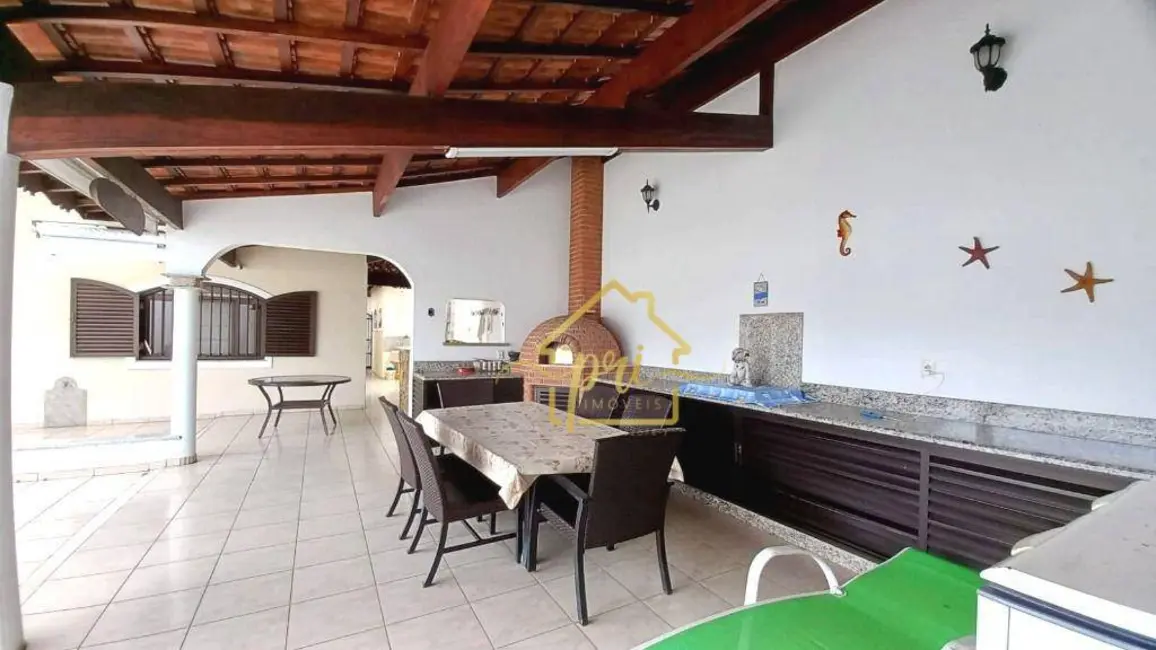 Casa com 4 quartos à venda, 598m2 em Praia Grande - SP - imagem 6 Foto 6 de Casa com 4 quartos à venda, 598m2 em Praia Grande - SP