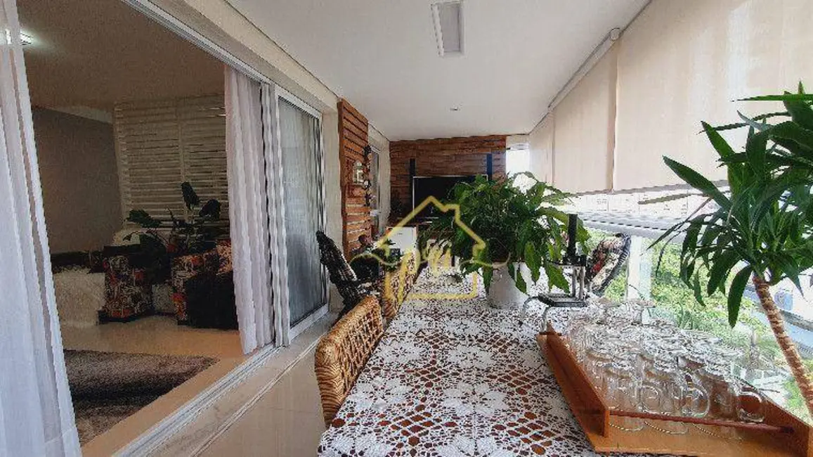 Apartamento com 3 quartos à venda, 155m2 em Embaré, Santos - SP - imagem 2 Foto 2 de Apartamento com 3 quartos à venda, 155m2 em Embaré, Santos - SP