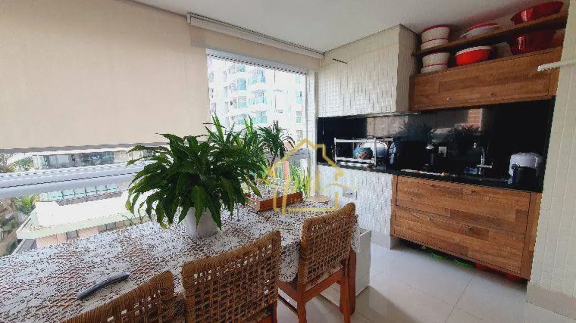 Apartamento com 3 quartos à venda, 155m2 em Embaré, Santos - SP - imagem 5 Foto 5 de Apartamento com 3 quartos à venda, 155m2 em Embaré, Santos - SP