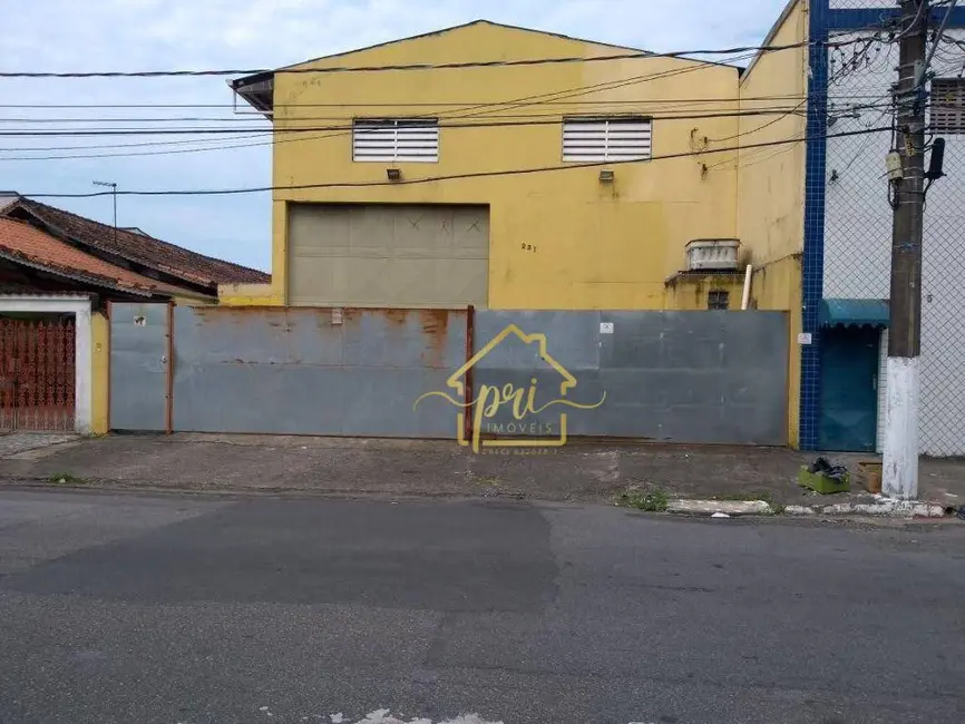 Armazém / Galpão para alugar, 320m2 em Praia Grande - SP - imagem 1 Foto 1 de Armazém / Galpão para alugar, 320m2 em Praia Grande - SP