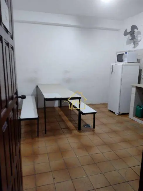 Armazém / Galpão à venda, 2100m2 em Centro, Santos - SP - imagem 9 Foto 9 de Armazém / Galpão à venda, 2100m2 em Centro, Santos - SP