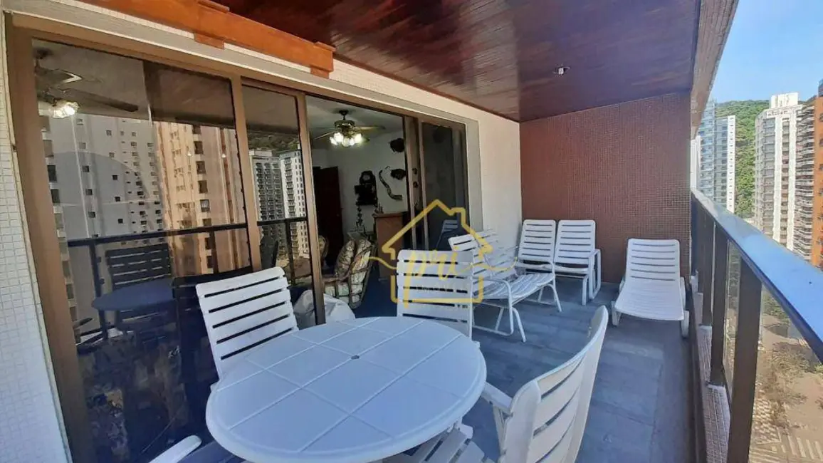 Foto 2 de Apartamento com 3 quartos à venda, 130m2 em Barra Funda, Guaruja - SP