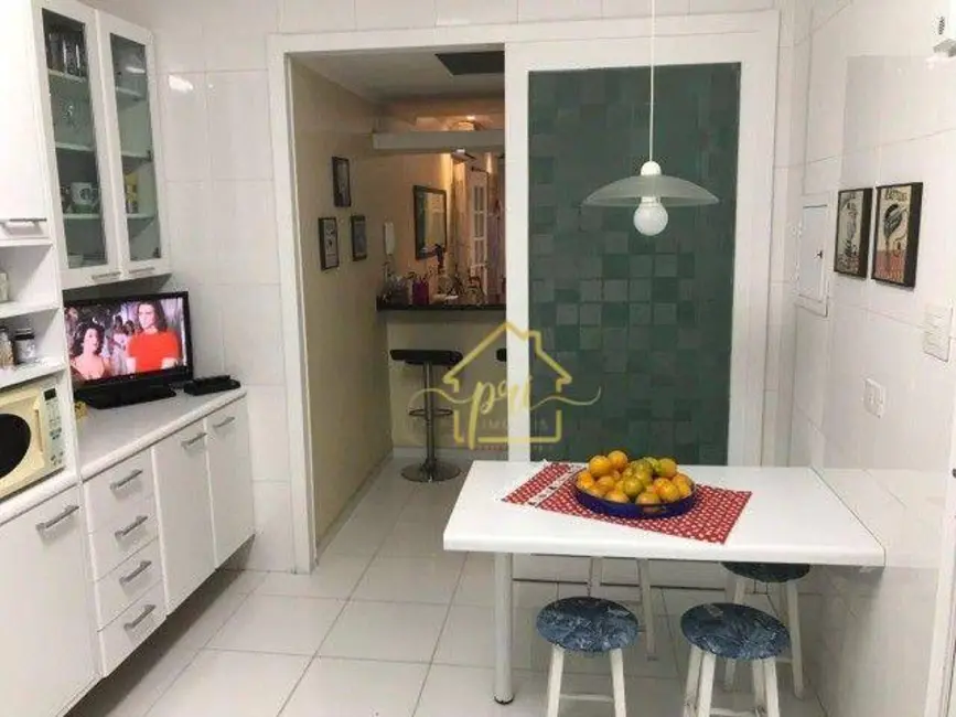 Apartamento com 3 quartos à venda, 116m2 em Centro, Sao Vicente - SP - imagem 5 Foto 5 de Apartamento com 3 quartos à venda, 116m2 em Centro, Sao Vicente - SP