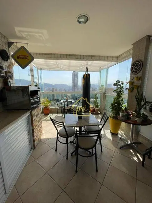 Apartamento com 3 quartos à venda, 210m2 em Pompéia, Santos - SP - imagem 8 Foto 8 de Apartamento com 3 quartos à venda, 210m2 em Pompéia, Santos - SP