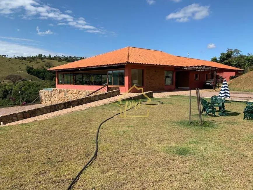 Foto 1 de Fazenda / Haras com 5 quartos à venda, 66000m2 em Jaguariuna - SP