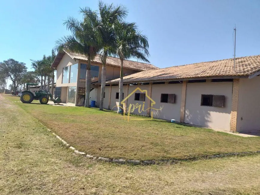 Foto 2 de Fazenda / Haras com 4 quartos à venda, 270000m2 em Porangaba - SP
