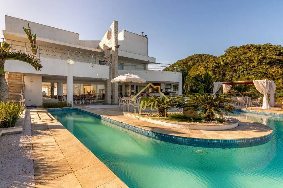 Foto 1 de Casa com 10 quartos à venda, 1400m2 em Balneário Praia do Pernambuco, Guaruja - SP