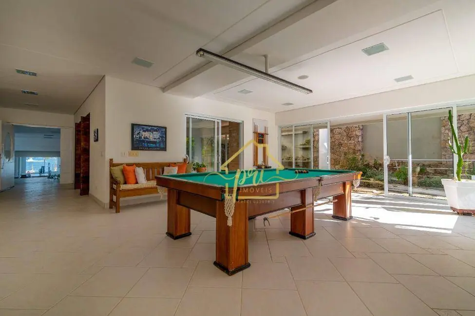 Foto 7 de Casa com 10 quartos à venda, 1400m2 em Balneário Praia do Pernambuco, Guaruja - SP