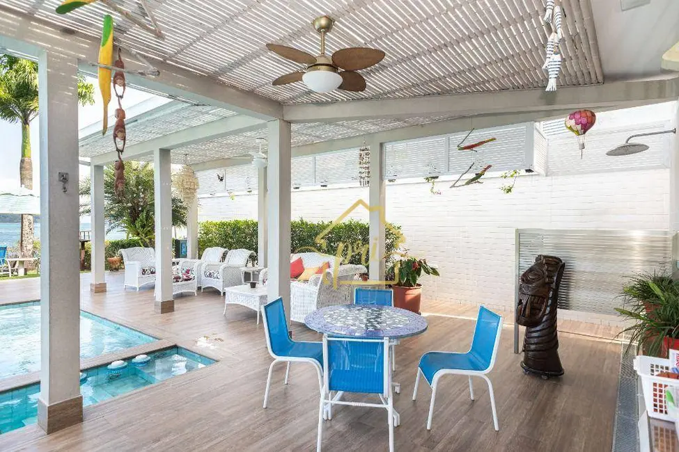 Foto 6 de Casa de Condomínio com 8 quartos à venda, 800m2 em Caraguatatuba - SP