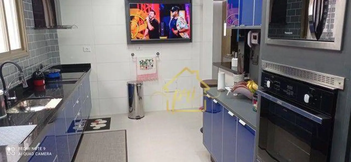 Casa com 3 quartos à venda, 250m2 em Ponta da Praia, Santos - SP - imagem 6 Foto 6 de Casa com 3 quartos à venda, 250m2 em Ponta da Praia, Santos - SP