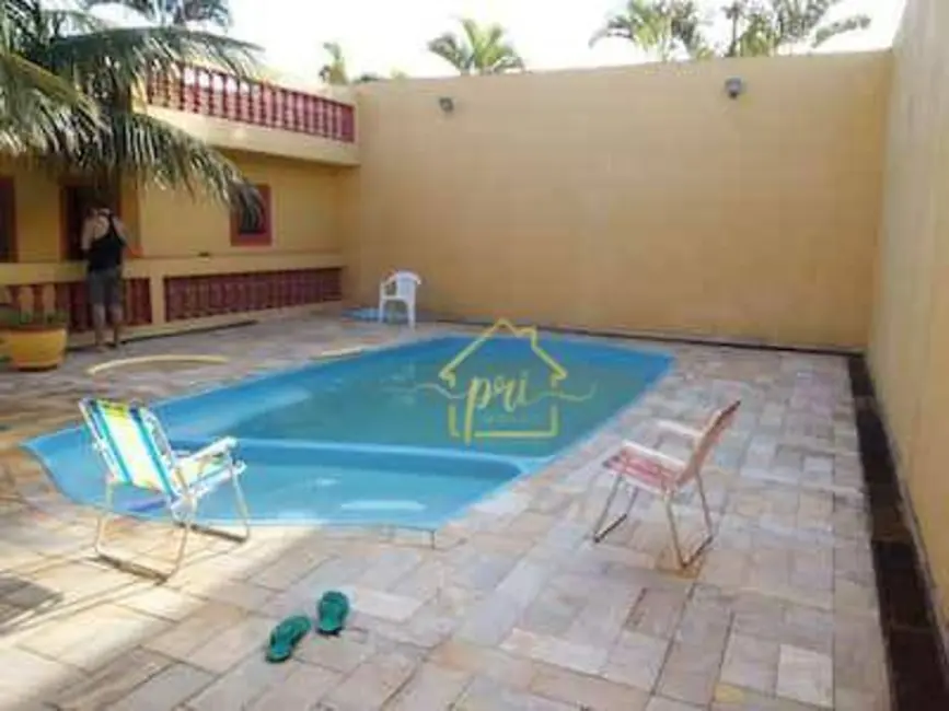 Foto 2 de Casa com 5 quartos à venda, 845m2 em Itanhaem - SP