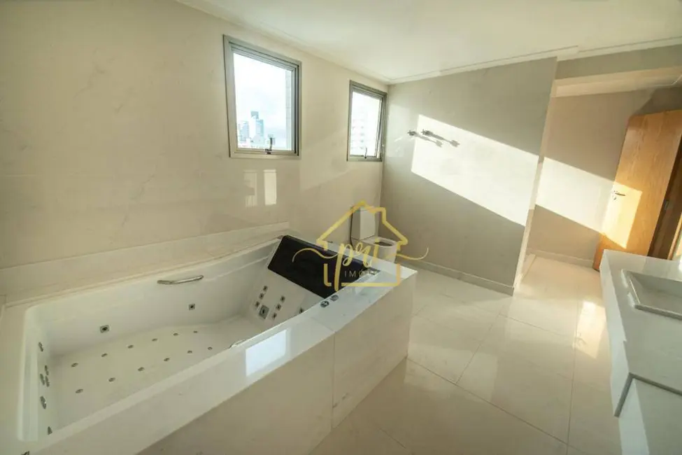 Foto 5 de Apartamento com 4 quartos à venda, 488m2 em Ponta da Praia, Santos - SP