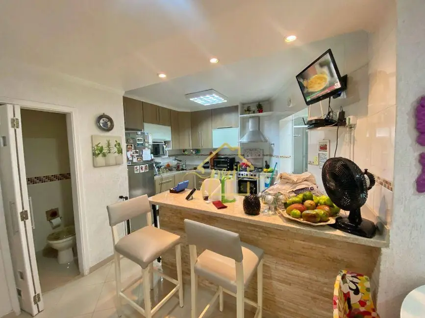 Foto 8 de Casa com 3 quartos à venda, 113m2 em Ponta da Praia, Santos - SP