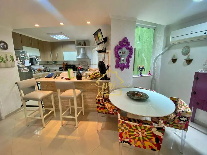 Foto 7 de Casa com 3 quartos à venda, 113m2 em Ponta da Praia, Santos - SP