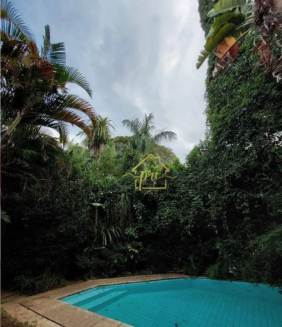 Foto 4 de Casa com 4 quartos para alugar, 1142m2 em Jardim América, São Paulo - SP