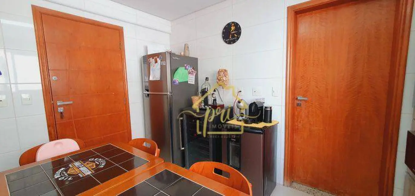 Apartamento com 3 quartos à venda, 129m2 em Embaré, Santos - SP - imagem 8 Foto 8 de Apartamento com 3 quartos à venda, 129m2 em Embaré, Santos - SP