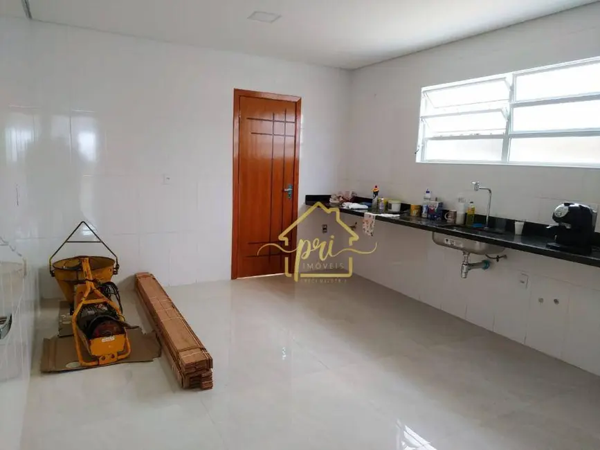 Foto 8 de Casa com 3 quartos à venda, 175m2 em Aparecida, Santos - SP