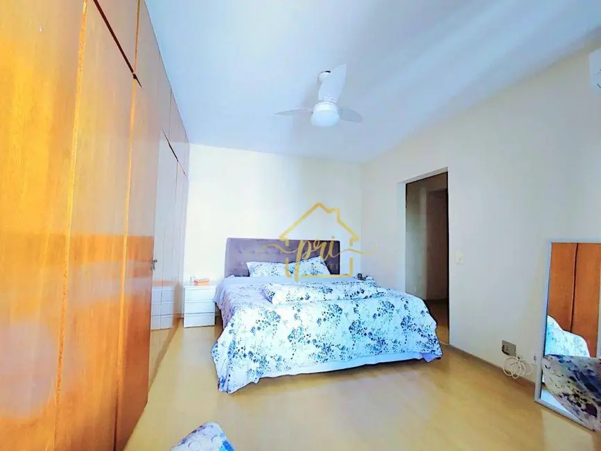 Apartamento com 3 quartos à venda, 290m2 em Gonzaga, Santos - SP - imagem 8 Foto 8 de Apartamento com 3 quartos à venda, 290m2 em Gonzaga, Santos - SP