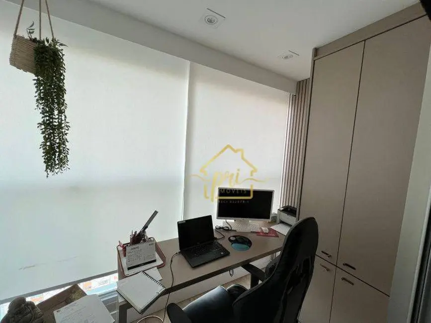 Apartamento com 3 quartos à venda, 134m2 em Gonzaga, Santos - SP - imagem 8 Foto 8 de Apartamento com 3 quartos à venda, 134m2 em Gonzaga, Santos - SP