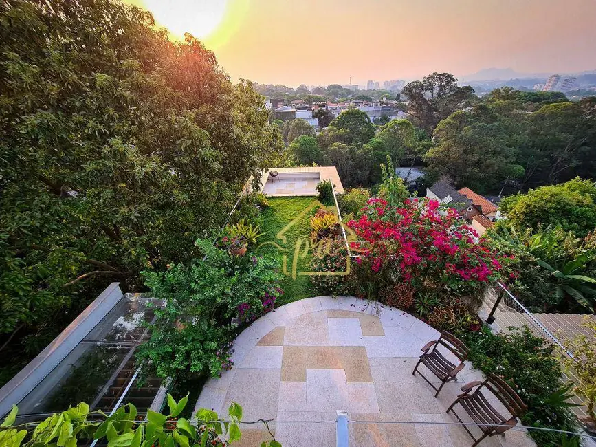 Foto 2 de Casa com 4 quartos à venda, 1044m2 em Vila Ipojuca, São Paulo - SP