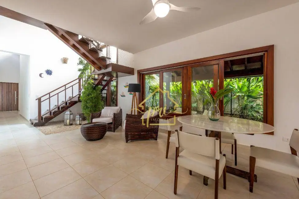 Foto 3 de Casa de Condomínio com 5 quartos à venda, 1100m2 em Sao Sebastiao - SP