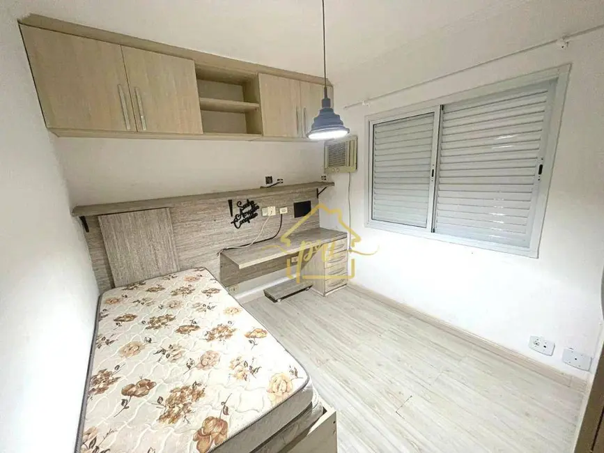 Apartamento com 2 quartos à venda, 80m2 em Aviação, Praia Grande - SP - imagem 8 Foto 8 de Apartamento com 2 quartos à venda, 80m2 em Aviação, Praia Grande - SP
