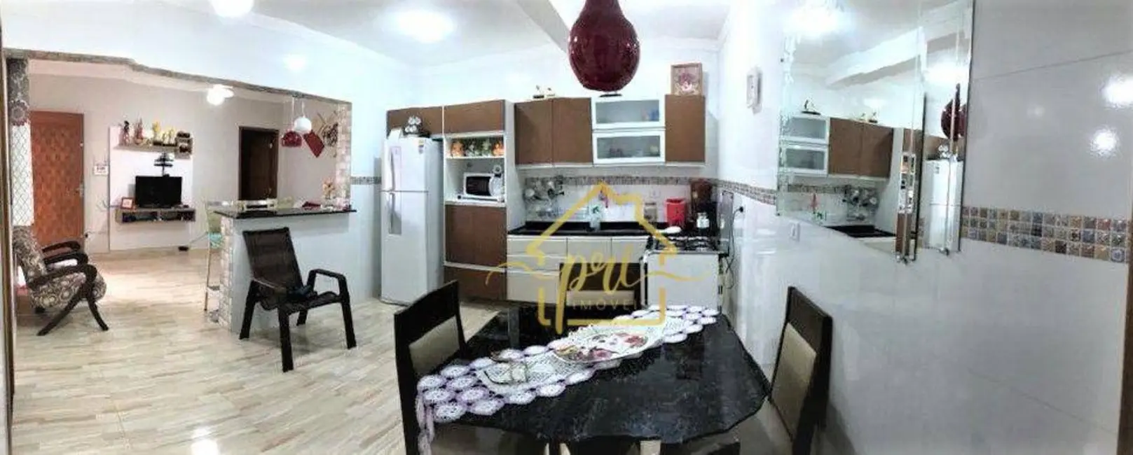 Casa com 2 quartos à venda, 78m2 em Maracanã, Praia Grande - SP - imagem 6 Foto 6 de Casa com 2 quartos à venda, 78m2 em Maracanã, Praia Grande - SP