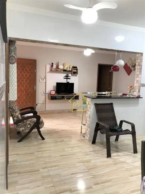 Casa com 2 quartos à venda, 78m2 em Maracanã, Praia Grande - SP - imagem 5 Foto 5 de Casa com 2 quartos à venda, 78m2 em Maracanã, Praia Grande - SP