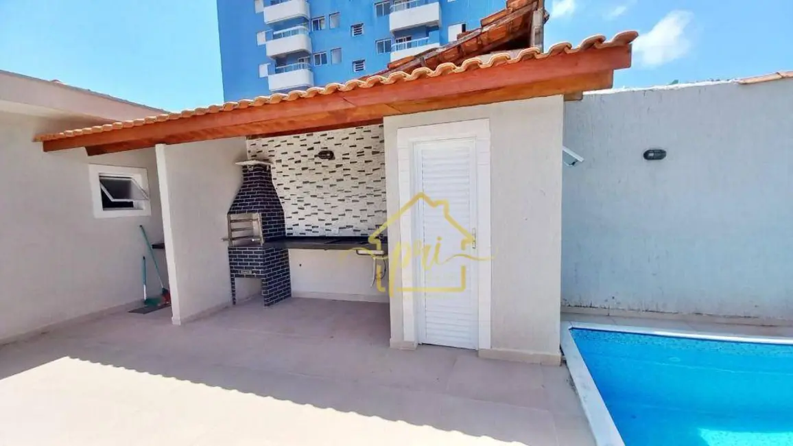 Foto 3 de Casa com 2 quartos à venda, 110m2 em Maracanã, Praia Grande - SP