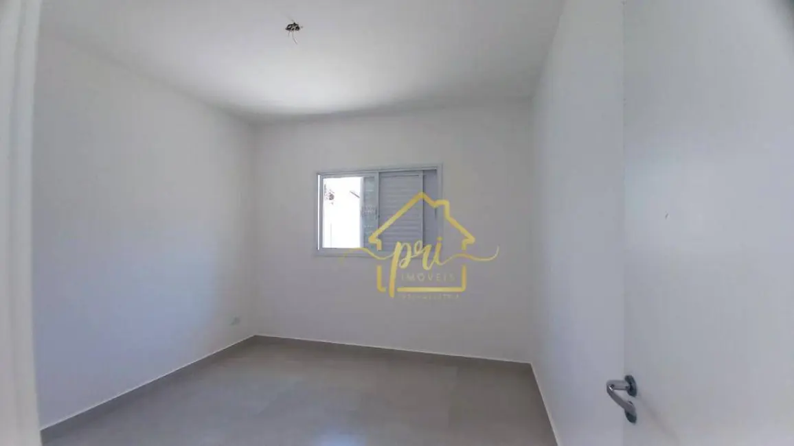 Foto 8 de Casa com 2 quartos à venda, 110m2 em Maracanã, Praia Grande - SP