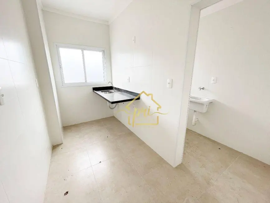 Foto 4 de Apartamento com 2 quartos à venda, 65m2 em Caiçara, Praia Grande - SP