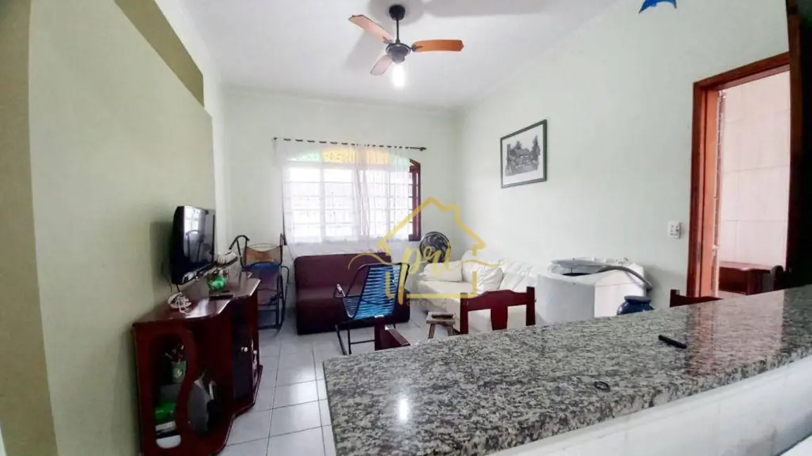 Foto 3 de Casa com 3 quartos à venda, 170m2 em Maracanã, Praia Grande - SP