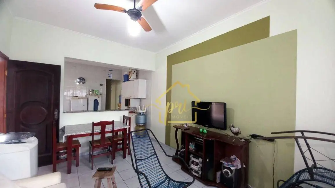 Foto 4 de Casa com 3 quartos à venda, 170m2 em Maracanã, Praia Grande - SP
