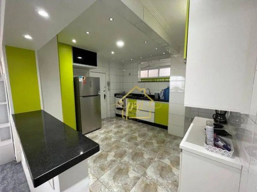 Apartamento com 3 quartos para alugar, 166m2 em José Menino, Santos - SP - imagem 6 Foto 6 de Apartamento com 3 quartos para alugar, 166m2 em José Menino, Santos - SP