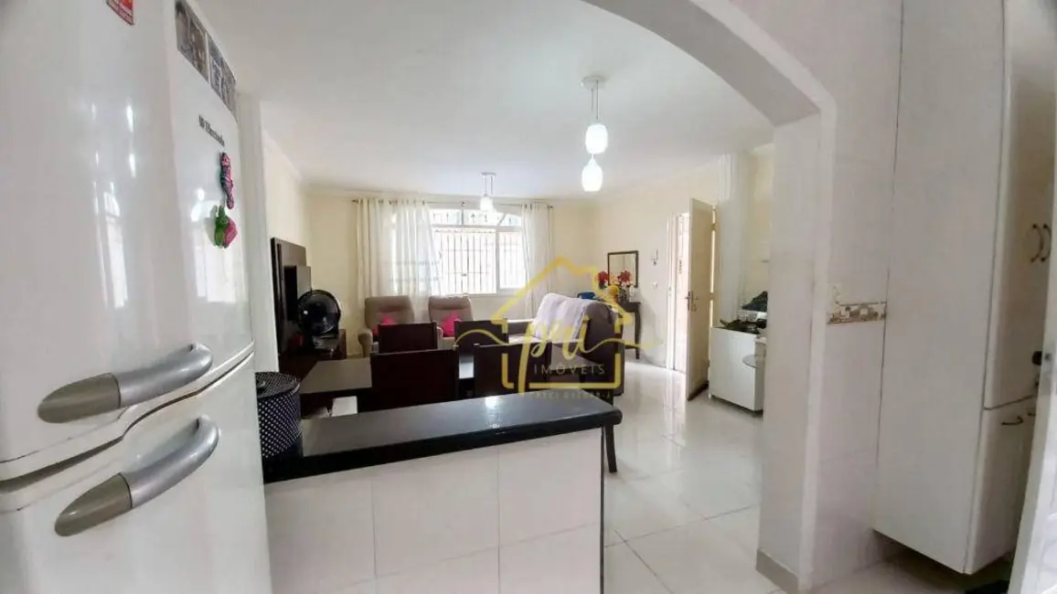 Casa com 3 quartos à venda, 239m2 em Caiçara, Praia Grande - SP - imagem 5 Foto 5 de Casa com 3 quartos à venda, 239m2 em Caiçara, Praia Grande - SP