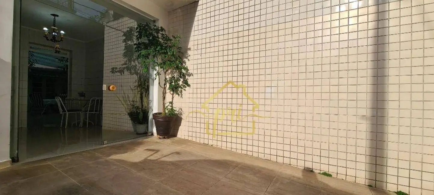 Foto 3 de Casa com 4 quartos à venda, 180m2 em Boqueirão, Santos - SP