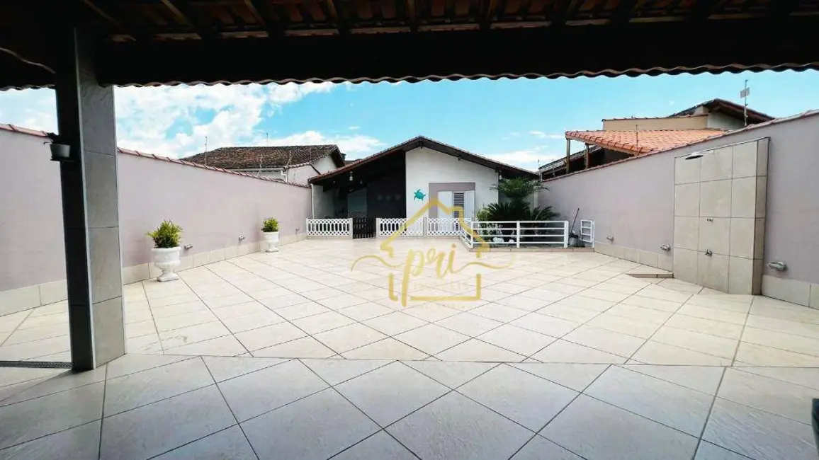 Foto 7 de Casa com 3 quartos à venda, 200m2 em Maracanã, Praia Grande - SP