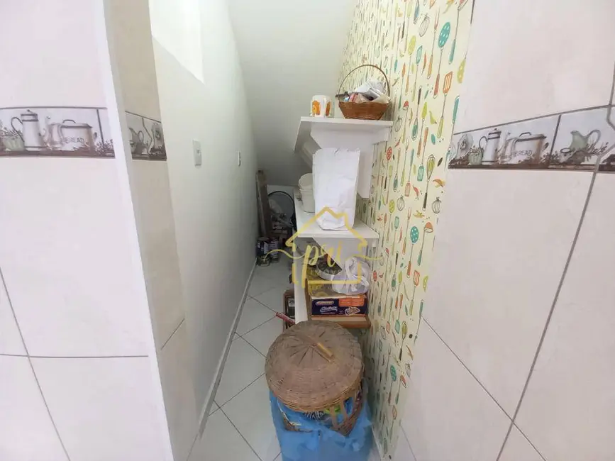 Casa com 2 quartos à venda, 105m2 em Embaré, Santos - SP - imagem 9 Foto 9 de Casa com 2 quartos à venda, 105m2 em Embaré, Santos - SP
