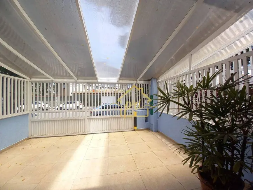 Casa com 2 quartos à venda, 105m2 em Embaré, Santos - SP - imagem 2 Foto 2 de Casa com 2 quartos à venda, 105m2 em Embaré, Santos - SP