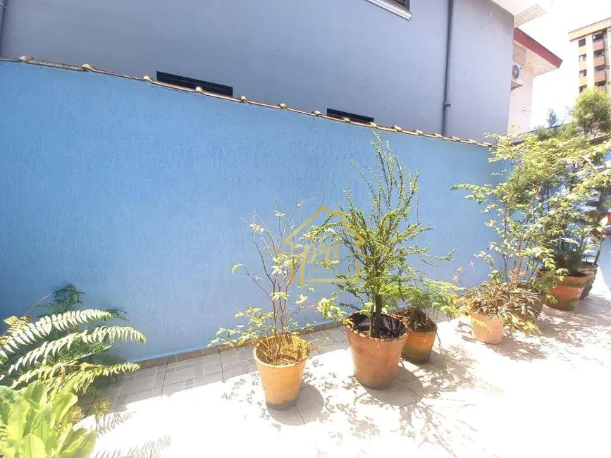 Casa com 2 quartos à venda, 105m2 em Embaré, Santos - SP - imagem 4 Foto 4 de Casa com 2 quartos à venda, 105m2 em Embaré, Santos - SP