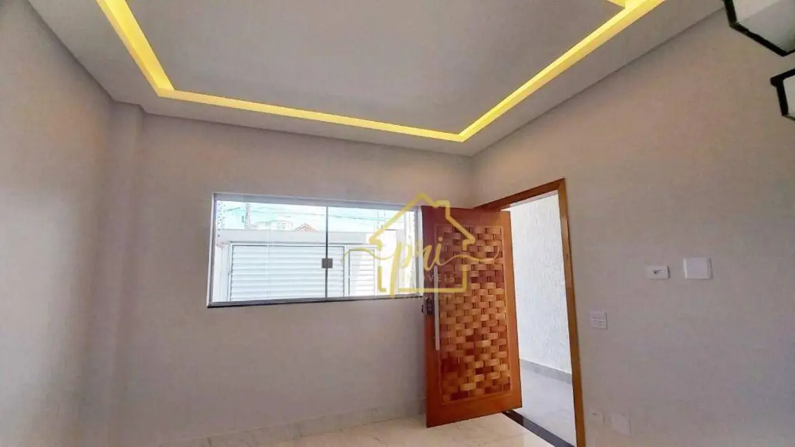 Foto 2 de Sobrado com 3 quartos à venda, 140m2 em Praia Grande - SP