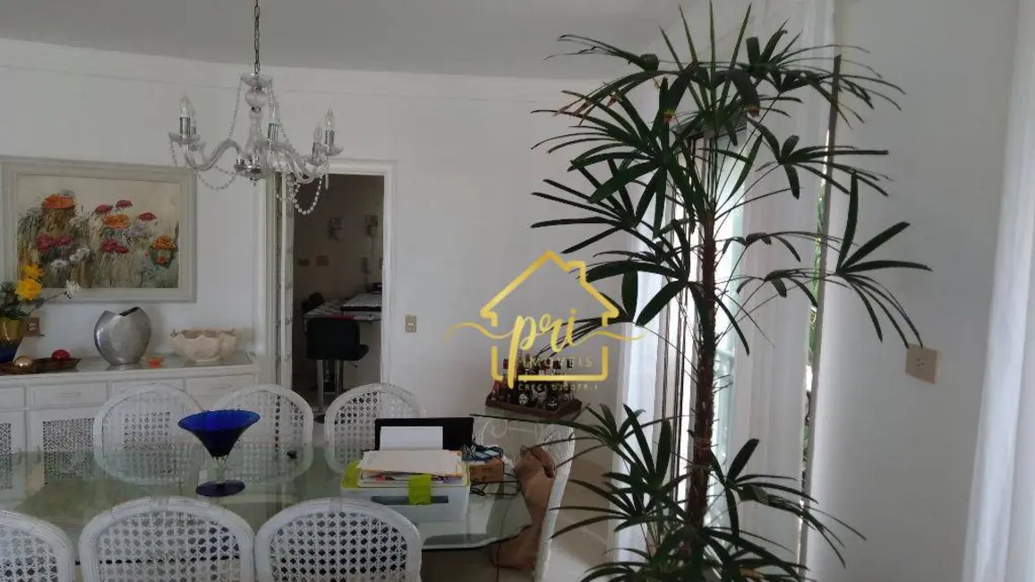 Foto 9 de Apartamento com 4 quartos à venda, 210m2 em Vila Luis Antônio, Guaruja - SP