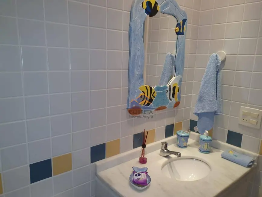 Foto 4 de Casa de Condomínio com 4 quartos à venda, 160m2 em Praia da Ribeira (Cunhambebe), Angra Dos Reis - RJ