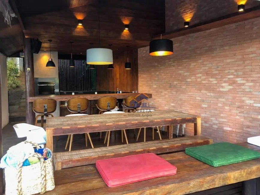 Casa de Condomínio com 4 quartos à venda, 1000m2 em Gambôa do Belém (Cunhambebe), Angra Dos Reis - RJ - imagem 5 Foto 5 de Casa de Condomínio com 4 quartos à venda, 1000m2 em Gambôa do Belém (Cunhambebe), Angra Dos Reis - RJ