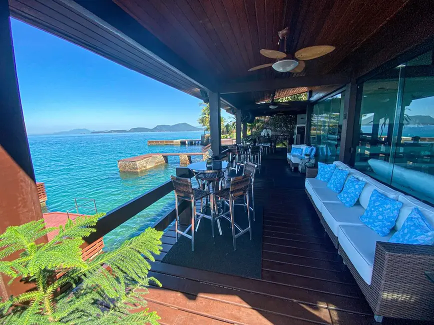 Foto 8 de Casa com 5 quartos à venda, 1000m2 em Mombaça, Angra Dos Reis - RJ