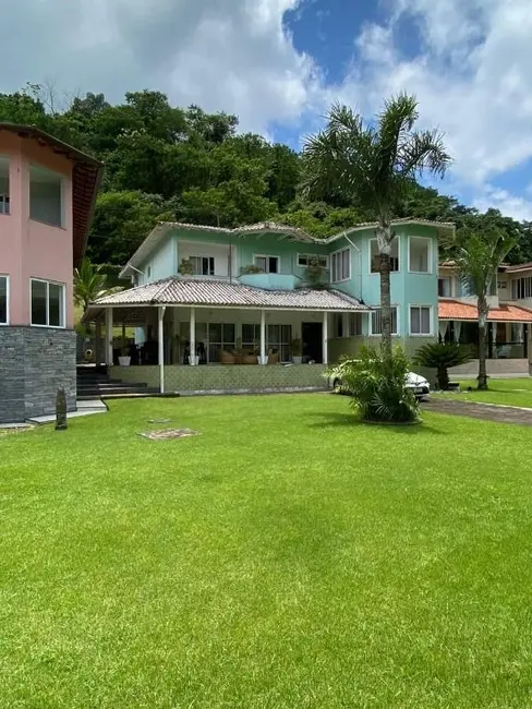 Foto 1 de Casa de Condomínio com 7 quartos à venda e para alugar, 450m2 em Ponta Leste, Angra Dos Reis - RJ
