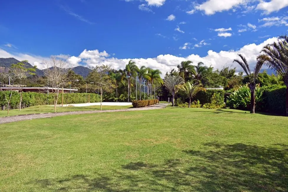 Casa com 5 quartos à venda, 700m2 em Angra Dos Reis - RJ - imagem 5 Foto 5 de Casa com 5 quartos à venda, 700m2 em Angra Dos Reis - RJ